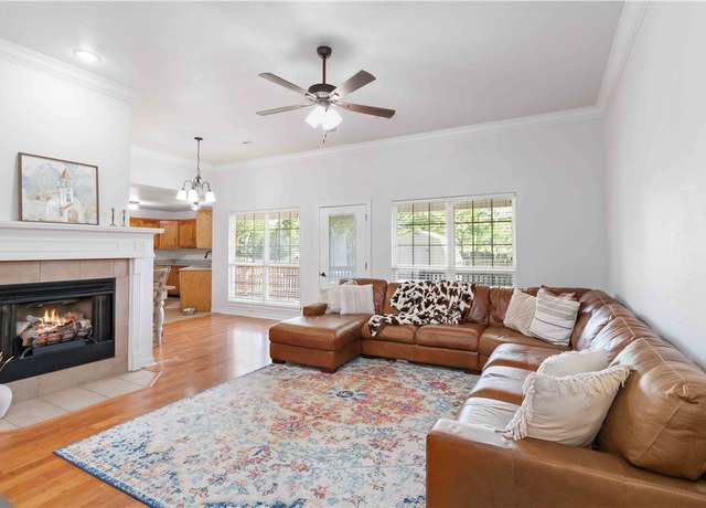 Property at 2588 Hilburn Ct, Springdale, AR 72762, 3 beds, 2 baths
