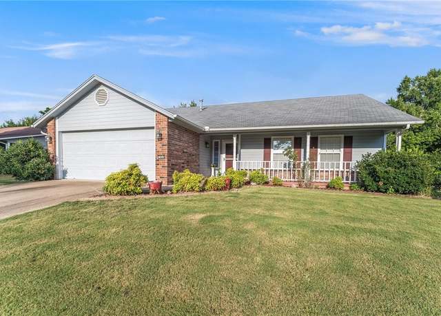 Property at 1884 Albany St, Fayetteville, AR 72704, 3 beds, 2 baths