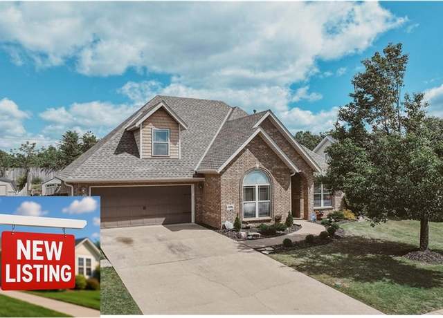 Property at 1705 W Capps Rd, Rogers, AR 72758, 3 beds, 2.5 baths