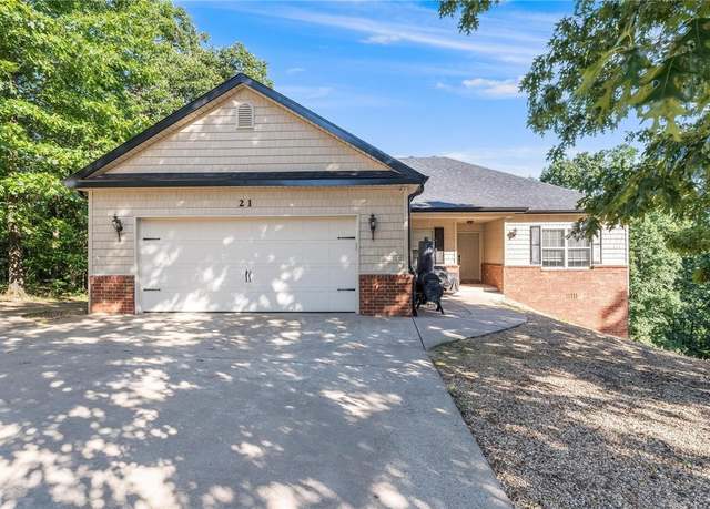 Property at 21 Cherhill Dr, Bella Vista, AR 72714, 3 beds, 2 baths