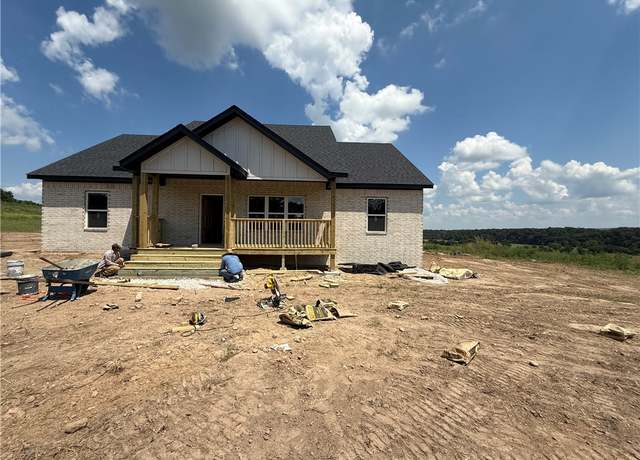 Property at 13228 Cincinnati Creek Rd, Summers, AR 72769, 3 beds, 2 baths