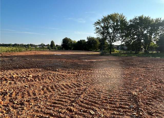 Property at 500 W County Line Rd, Springdale, AR 72764