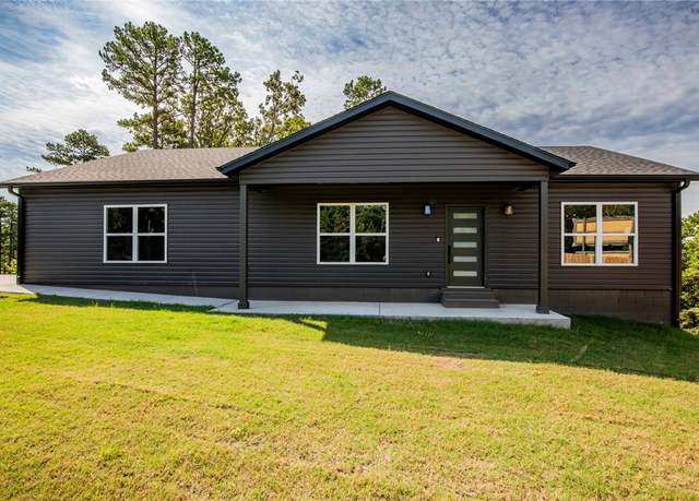 Property at 17877 E Hwy 12, Rogers, AR 72756, 3 beds, 2 baths