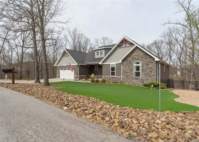 Property at 35 Skye Dr, Bella Vista, AR 72715, 3 beds, 2 baths