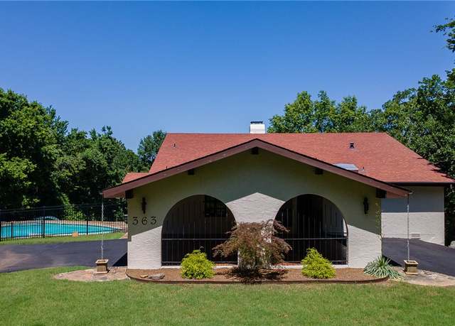 Property at 363 E Ralston St, Farmington, AR 72730, 4 beds, 3.5 baths