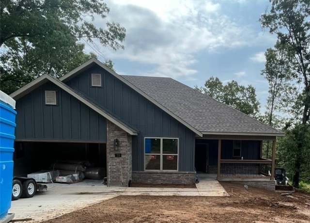 Property at 71 Wandsworth Dr, Bella Vista, AR 72715, 3 beds, 2.5 baths