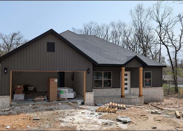 Property at 23 Lockerbie Cir, Bella Vista, AR 72715, 3 beds, 2 baths