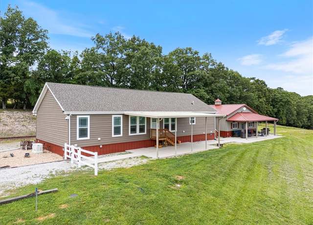 Property at 21018 Farm Road 2260, Eagle Rock, MO 65641, 3 beds, 2 baths