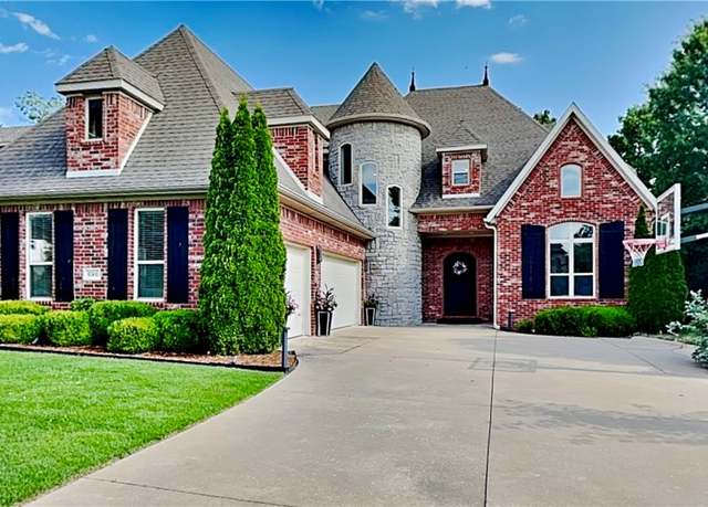 Property at 6505 W Alyssa Ln, Rogers, AR 72758, 4 beds, 3.5 baths
