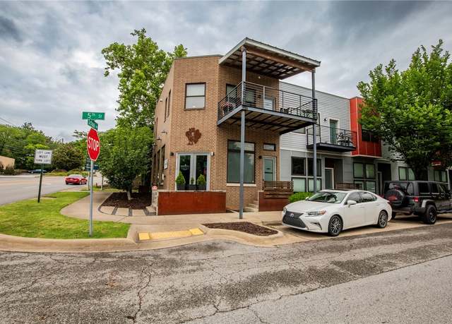 Property at 390 #1 & #2 W 5th St, Fayetteville, AR 72701, 1 bed, 1 bath