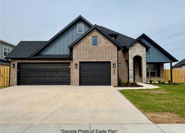 Property at 1506 Lookout Ln, Cave Springs, AR 72718, 5 beds, 3 baths