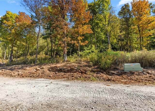 Property at Lot 5 Significance Smt, Harrison, AR 72601