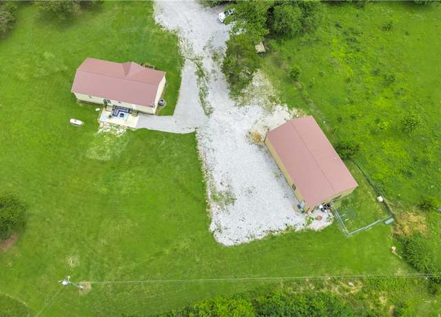 Property at 3155 Madison 7615, Huntsville, AR 72740, 4 beds, 2 baths