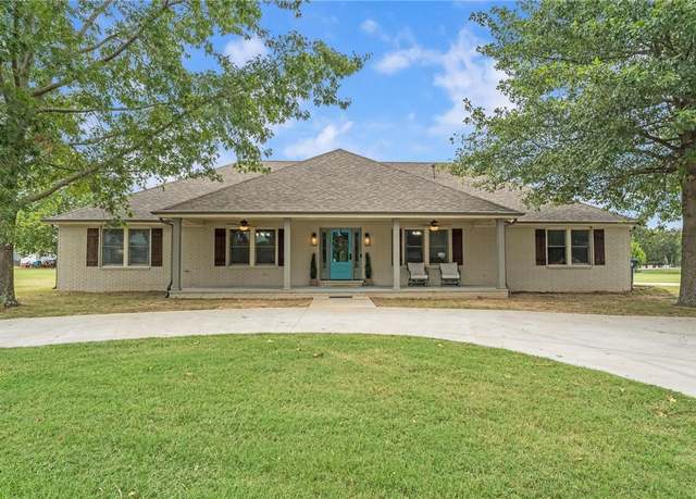 Property at 1620 Elm Springs Rd, Springdale, AR 72762, 3 beds, 2 baths