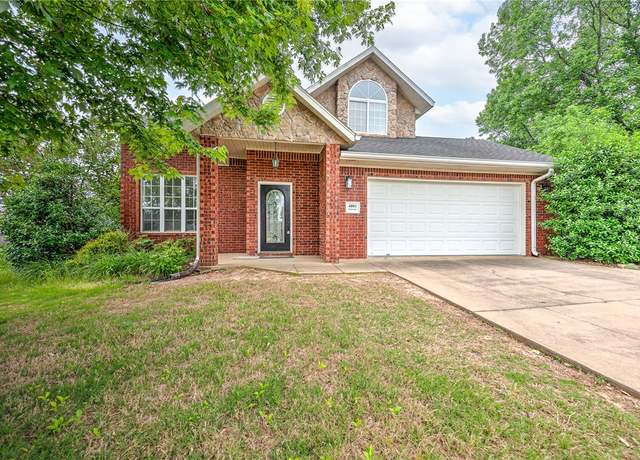 Property at 4801 SW Golden Eagle Ave, Bentonville, AR 72713, 3 beds, 2.5 baths