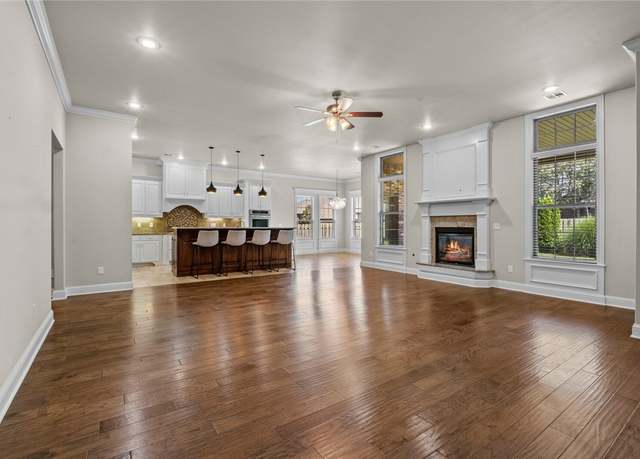 Property at 6503 W Hearth Bay, Rogers, AR 72758, 5 beds, 3.5 baths
