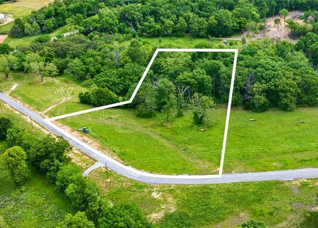 Property at 8200 Hill Country Dr, Decatur, AR 72722