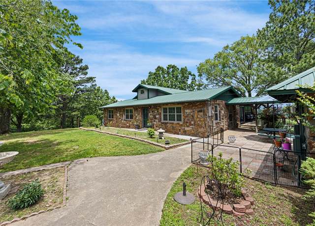 Property at 9417 Puddin Ridge Rd, Ozark, AR 72949, 4 beds, 3.5 baths