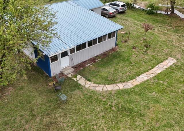 Property at 1042 County Road 445, Berryville, AR 72616, 1 bed, 1.5 baths