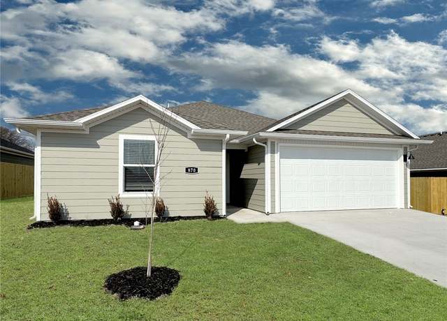 Property at 531 Shepherd St, Prairie Grove, AR 72753, 3 beds, 2 baths