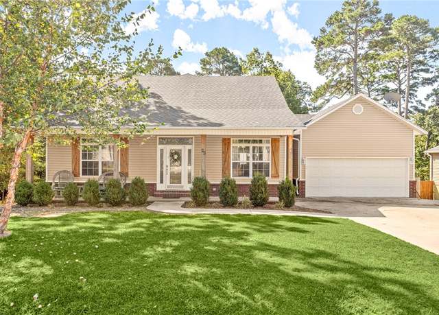 Property at 23 Cumbrian Dr, Bella Vista, AR 72714, 3 beds, 3 baths