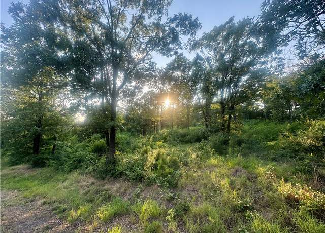 Property at 745 Riverstone St, Russellville, AR 72802