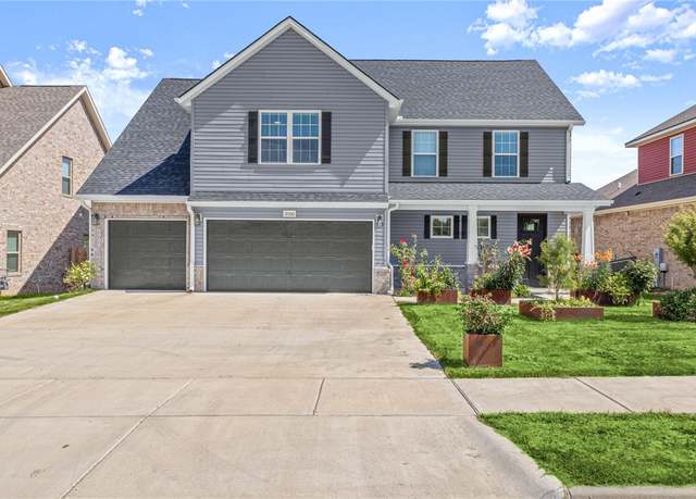 Property at 2500 SW 18th St, Bentonville, AR 72713, 4 beds, 3.5 baths