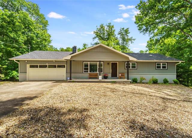 Property at 21 Chudleigh Ln, Bella Vista, AR 72714, 4 beds, 3 baths