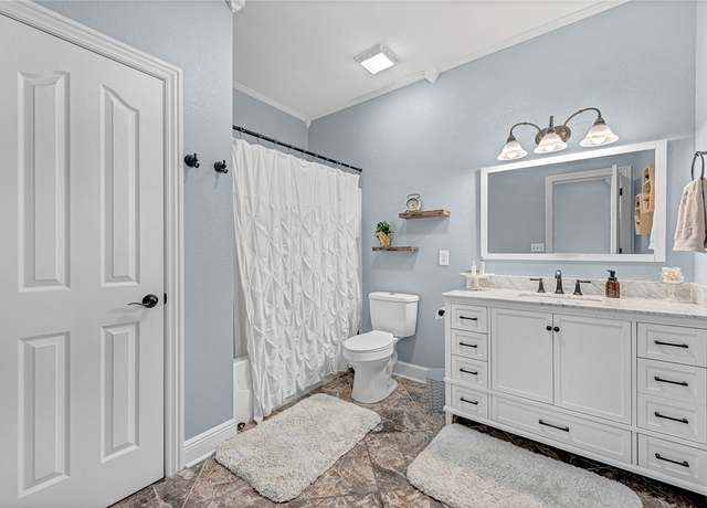 Property at 6322 W Milliken Bnd, Fayetteville, AR 72704, 3 beds, 2 baths