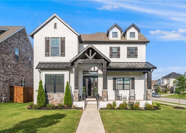 Property at 6307 Luster Rd, Bentonville, AR 72713, 4 beds, 3 baths