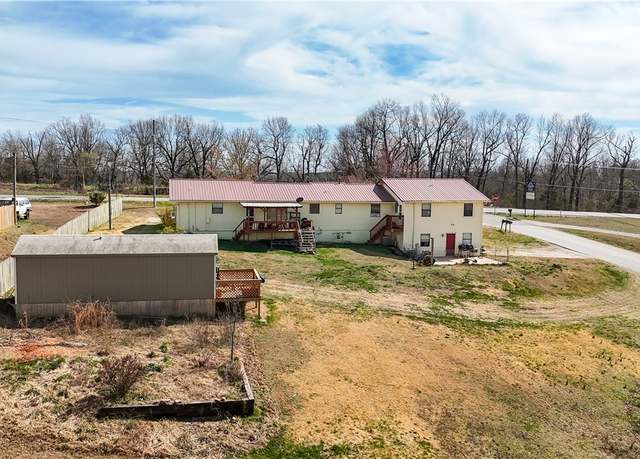 Property at 5917 7 Hwy, Harrison, AR 72601, 9 beds, 5 baths