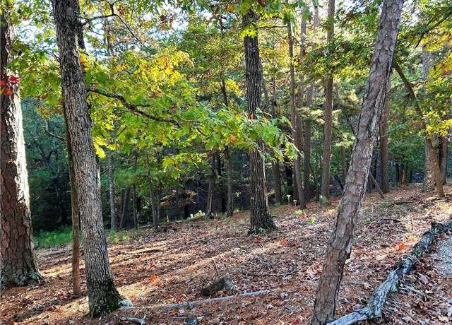 Property at 10 Angus St, Eureka Springs, AR 72632