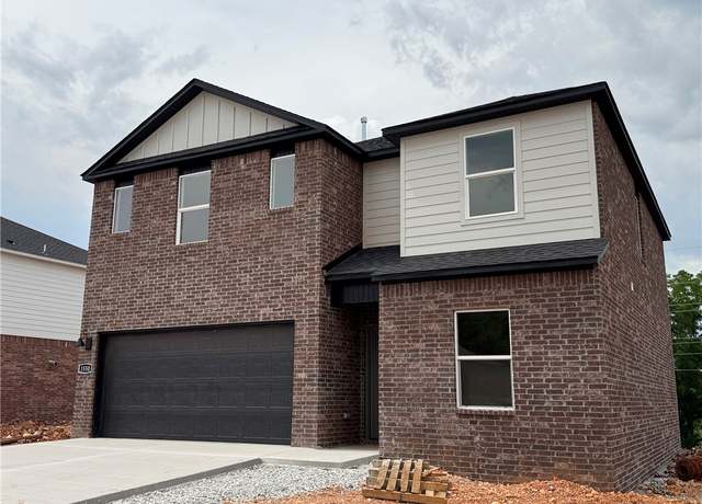 Property at 1550 Ridgeview Dr, Springdale, AR 72762, 3 beds, 2 baths