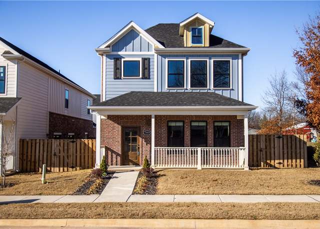Property at 7669 W Gibbs Rd, Springdale, AR 72762, 4 beds, 3.5 baths