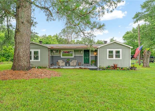 Property at 279 N Centennial Ave, West Fork, AR 72774, 3 beds, 1 bath