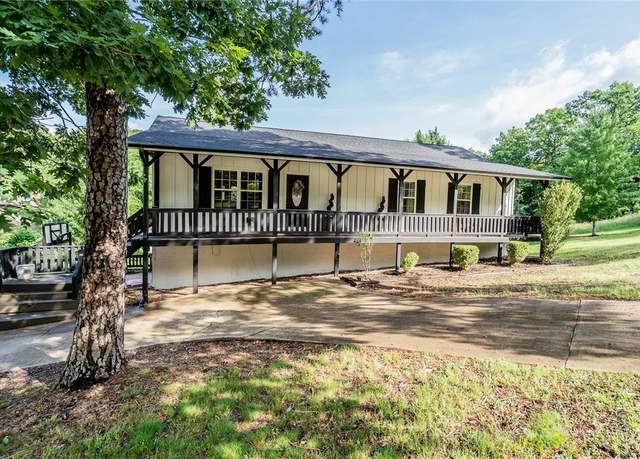 Property at 17270 E Highway 12, Rogers, AR 72756, 5 beds, 3 baths