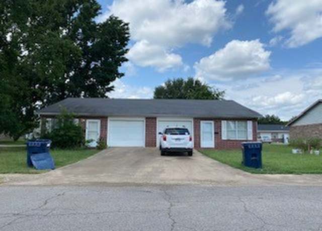 Property at 614-612 Lucas St, Clarksville, AR 72830, 2 beds, 1 bath