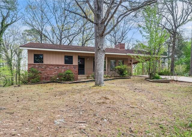 Property at 6 Tibberton Circle Dr, Bella Vista, AR 72714, 2 beds, 1.5 baths