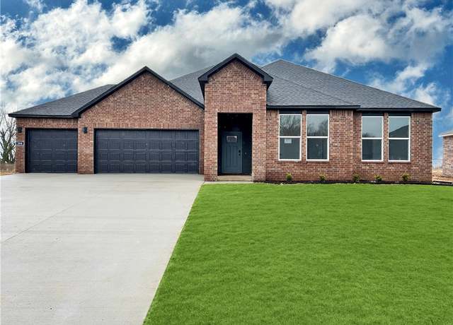 Property at 200 N Kit Kat Ct, Siloam Springs, AR 72761, 4 beds, 2 baths