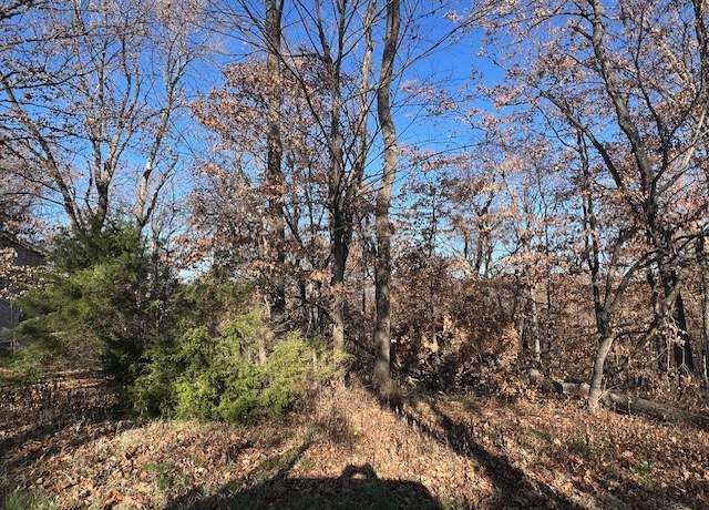 Property at 9 Bobwhite Dr, Holiday Island, AR 72631
