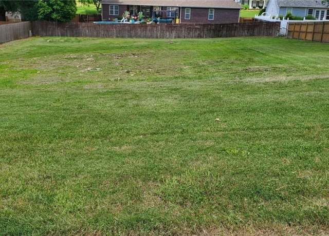 Property at 307 Pebble Beach Dr, Harrison, AR 72601