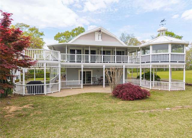 Property at 2428 Winn Mountain Loop, Mountainburg, AR 72946, 3 beds, 2 baths