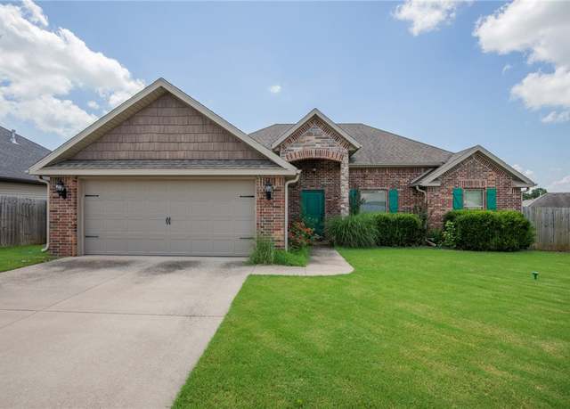 Property at 709 Dollar St, Cave Springs, AR 72718, 3 beds, 2 baths