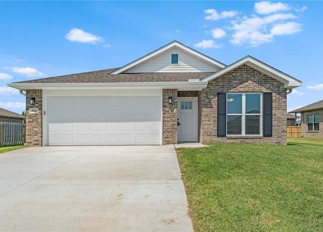 Property at 920 S Canvasback Dr, Siloam Springs, AR 72761, 4 beds, 2 baths