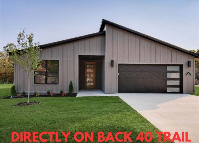 Property at 1 Consett Ln, Bella Vista, AR 72714, 3 beds, 2 baths