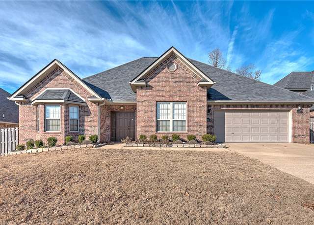 Property at 2523 Horizon Blvd, Rogers, AR 72758, 4 beds, 4.5 baths