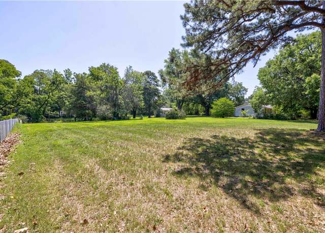 Property at 1801 N Arkansas St, Rogers, AR 72756