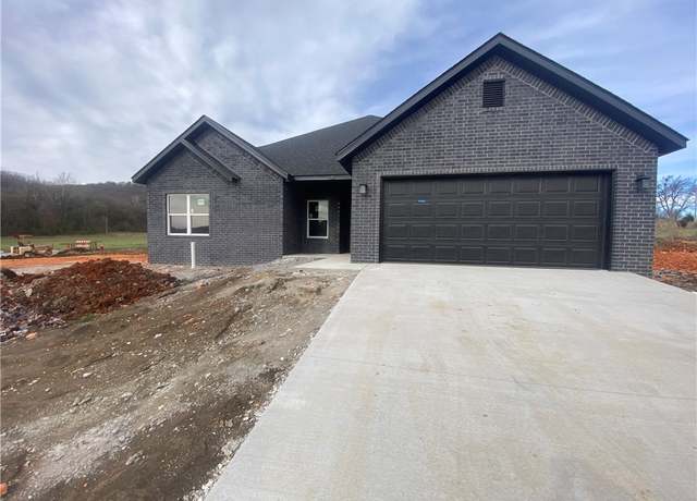 Property at 443 Hall St, West Fork, AR 72774, 4 beds, 2 baths