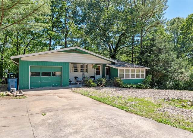 Property at 7 Ipswich Dr, Bella Vista, AR 72714, 2 beds, 2 baths