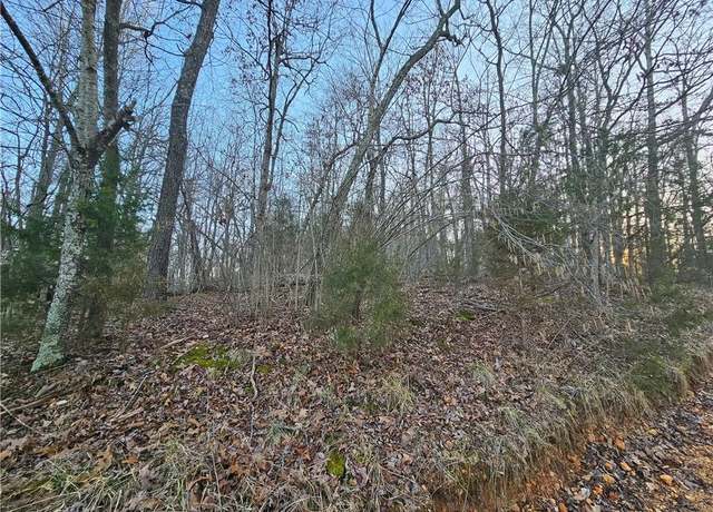 Property at Lopez Dr, Rogers, AR 72758
